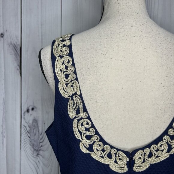 Lilly Pulitzer Suzette Shift Dress Size 12 True Navy Gold Trim Detail V-Neck - Picture 12 of 13